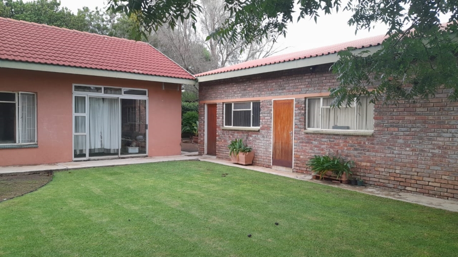 3 Bedroom Property for Sale in La Hoff North West